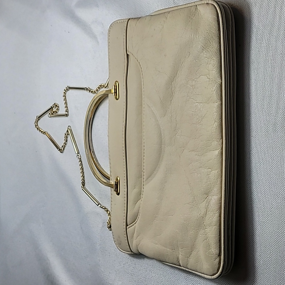 Stylecraft vintage cream handbag with gold  accents